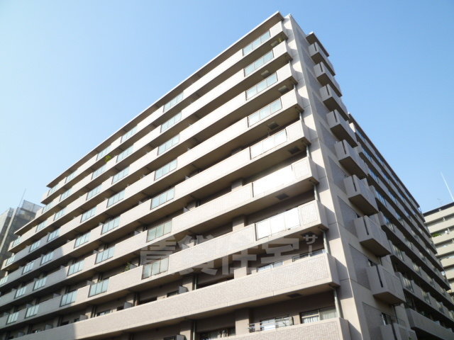 大阪市旭区新森のマンションの建物外観