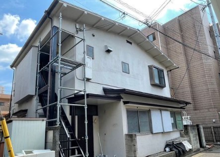 【ココベル三軒茶屋の建物外観】