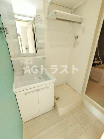 【さいたま市見沼区風渡野のマンションの洗面設備】