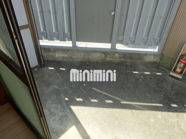 バルコニー　広々としているので、洗濯物がたくさん干せます！