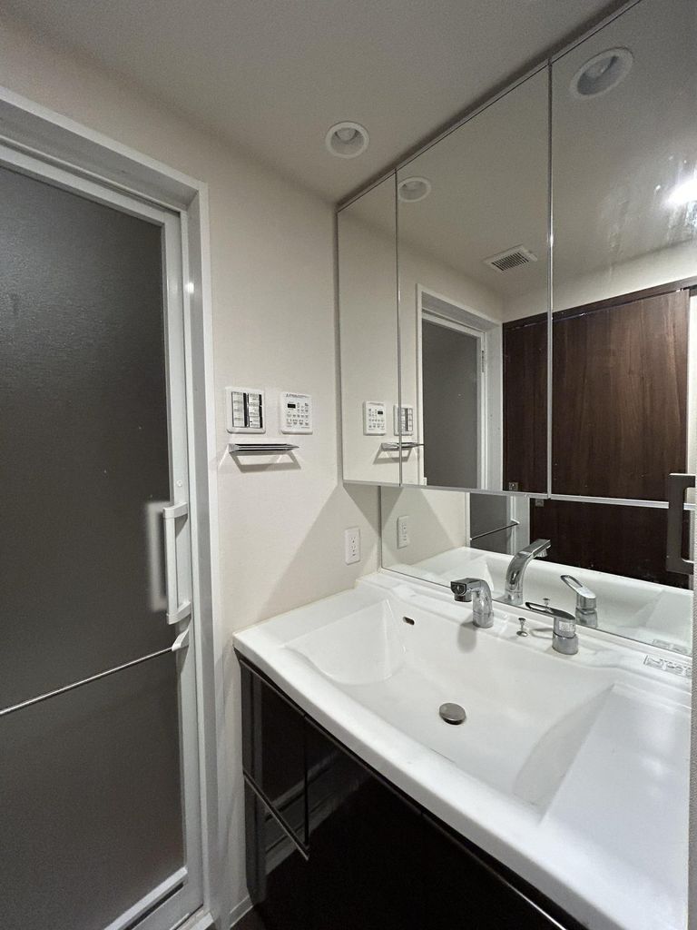 洗面設備　洗面所