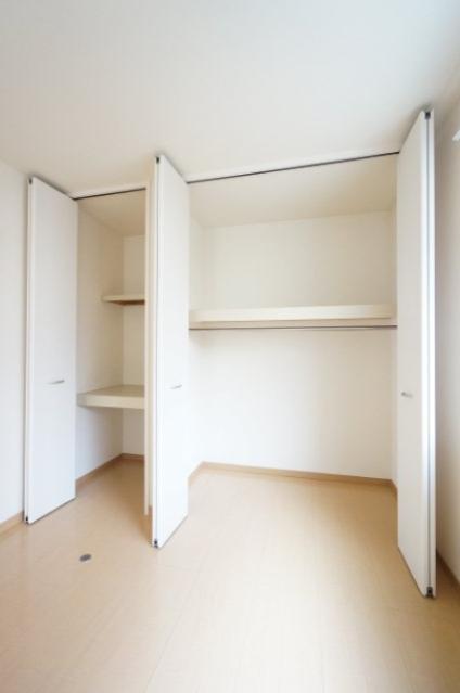 収納　※同物件・反転タイプの写真です。