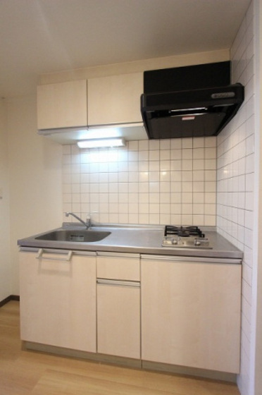 キッチン　※掲載写真は同マンション別部屋参考写真となります。
