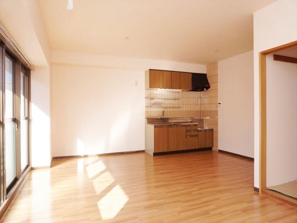 居室・リビング　内装