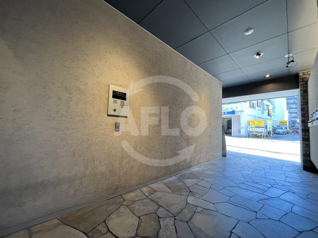 エントランス　F-STUDIO VERONICA（エフスタジオベロニカ）