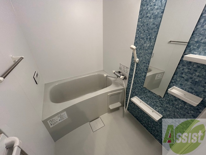 バス・シャワールーム　お風呂です。ゆっくりお風呂につかるのも体に良いですね～