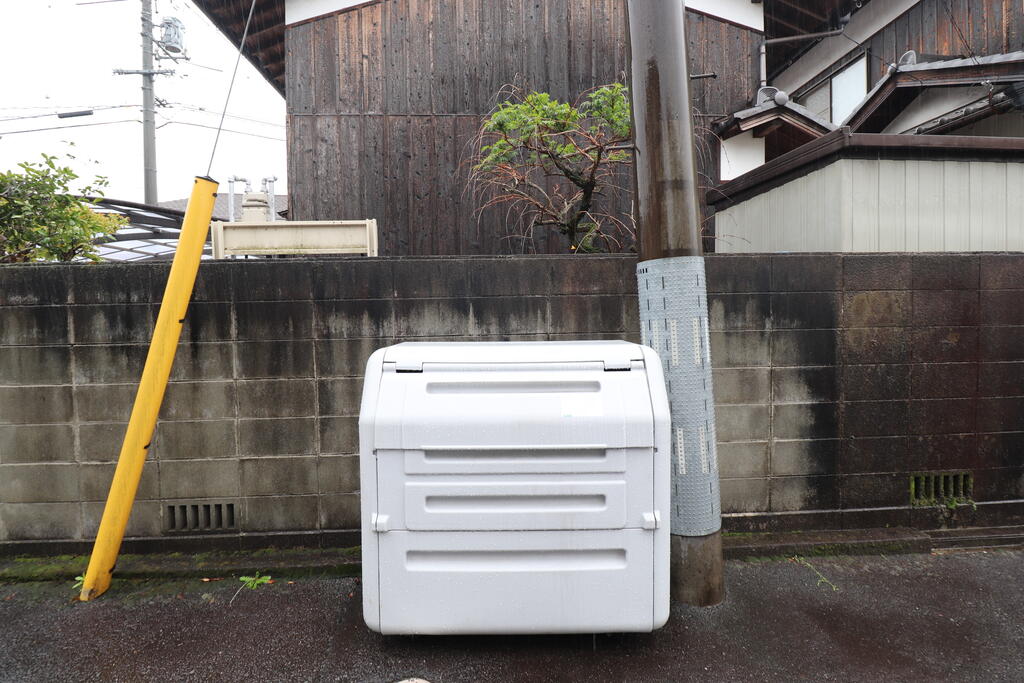 その他　敷地内にゴミ集積場があるのでとっても便利♪