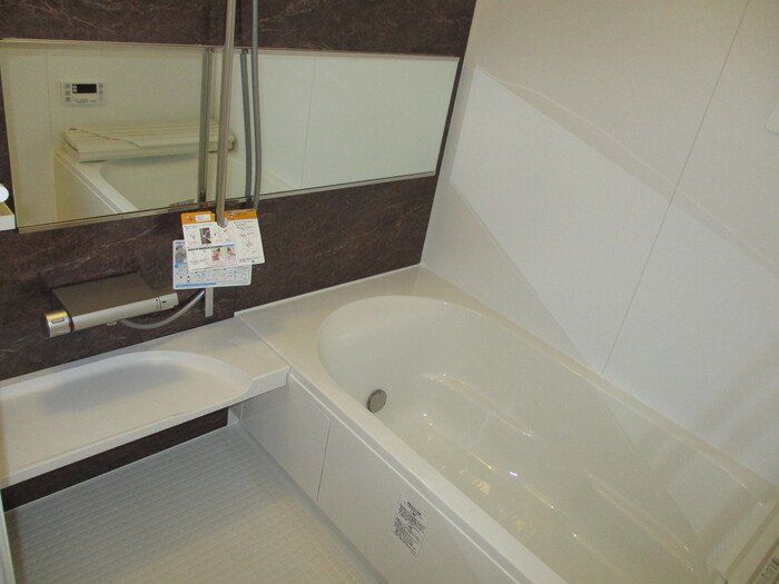 バス・シャワールーム　バス