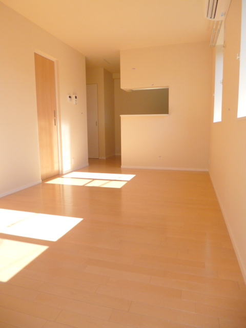 居室・リビング　★キレイなフローリングのお部屋です★