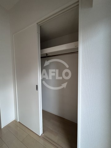 収納　セレニテ新大阪カルム 　クローゼット