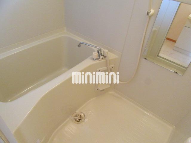 バス・シャワールーム　窓があり換気バッチリ