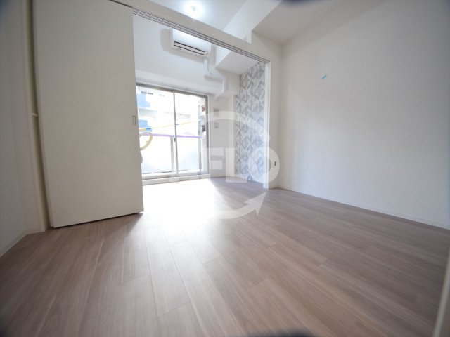 居室・リビング　セレニテ桜川駅前プリエ　リビング