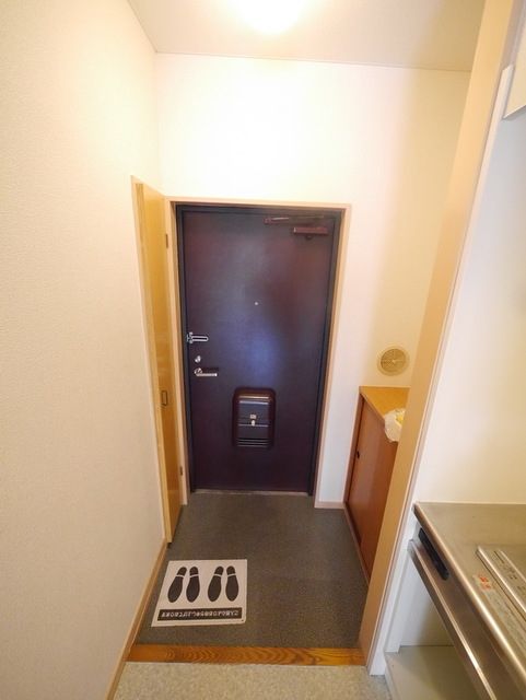 玄関　★お部屋探しは株式会社タウンハウジング東京まで★