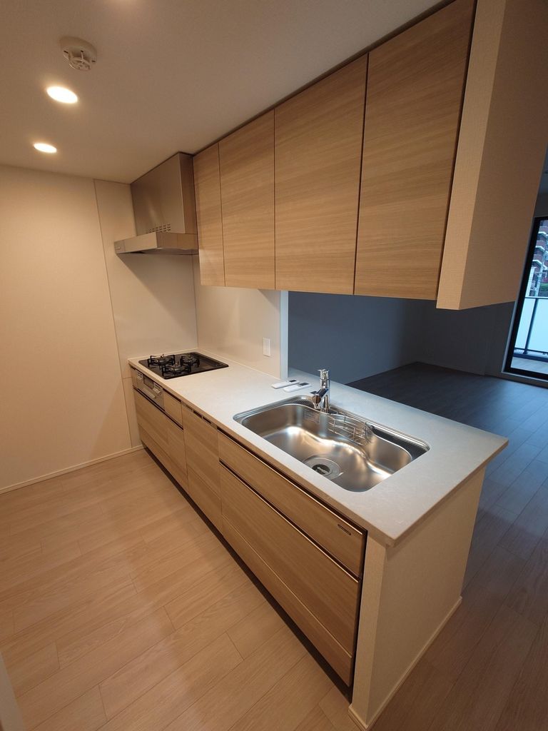 キッチン　同タイプの間取り部屋の写真です。お色等異なる場合があります。