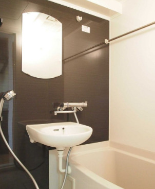 バス・シャワールーム　別部屋参考写真