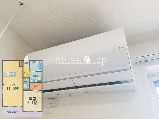 その他設備　リビングにエアコン完備