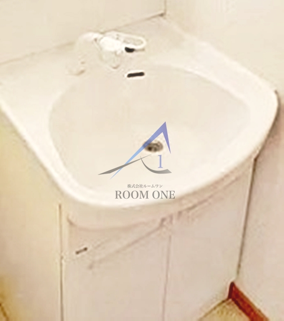 洗面設備　洗面台です。