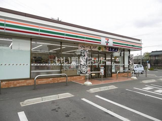 コンビニ　セブンイレブン東浦石浜駅西店（コンビニ）まで174m