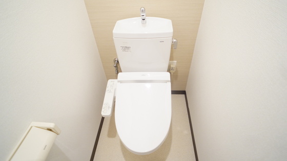 トイレ　シャワートイレ