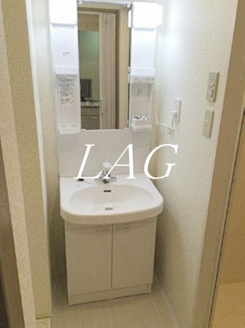 洗面設備　洗面台です。