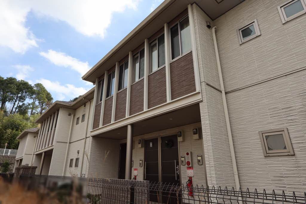 建物外観　積水ハウス施工の賃貸住宅「シャーメゾン」