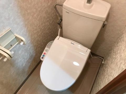 トイレ　トイレ