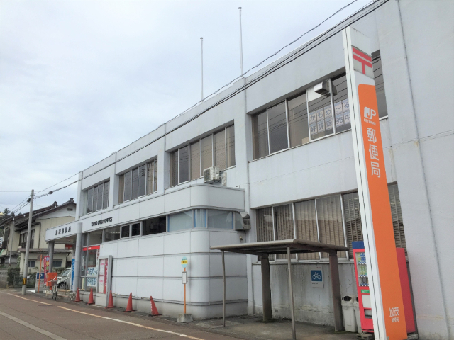 郵便局　加茂郵便局（郵便局）まで1120m