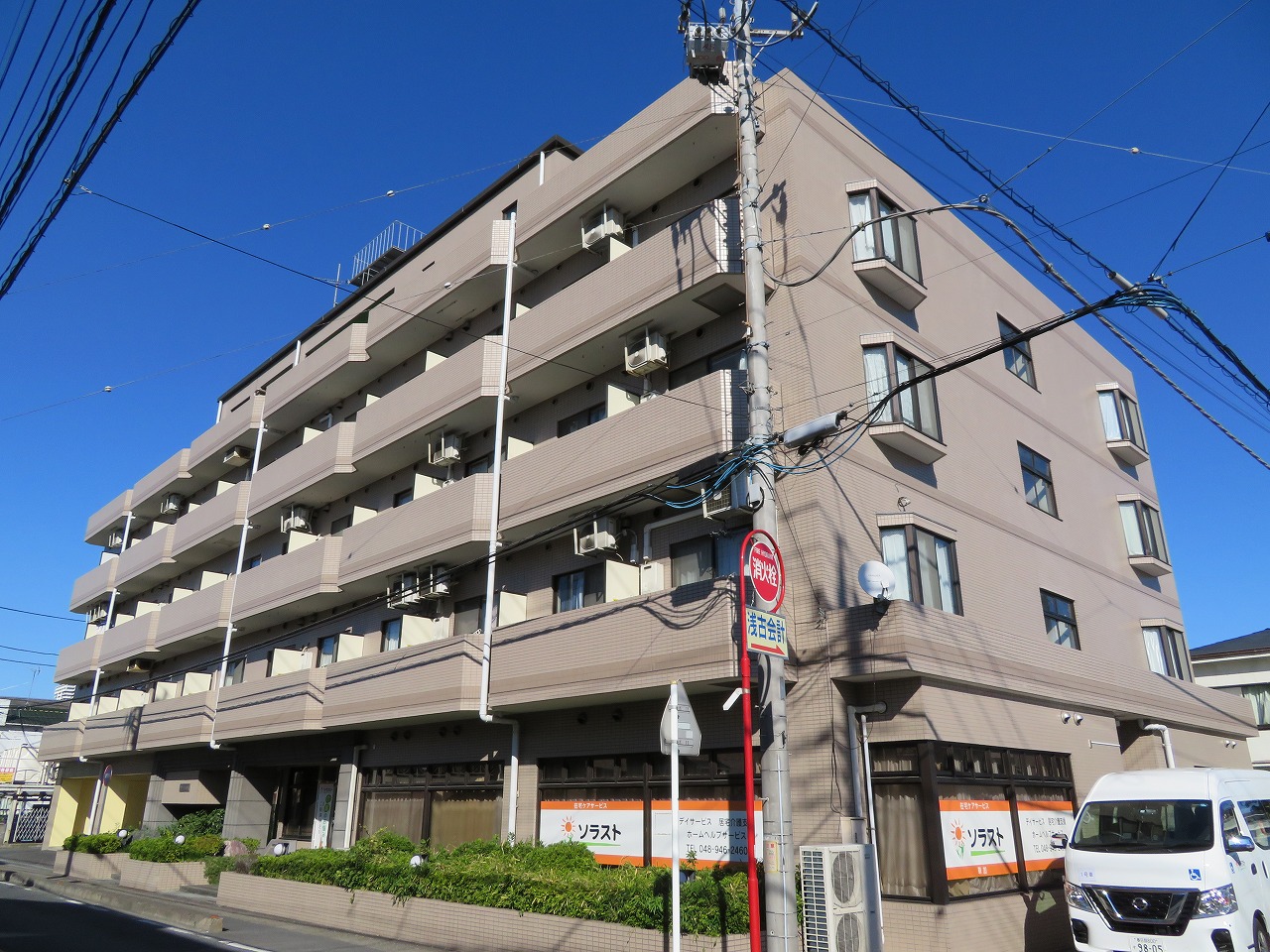 建物外観