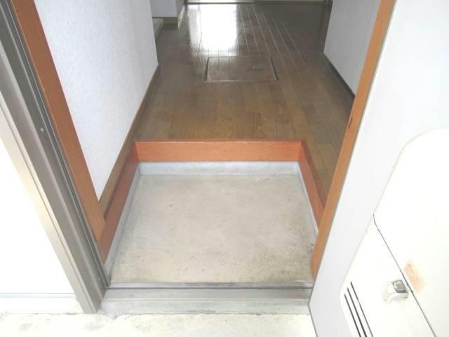 玄関　別部屋イメージ