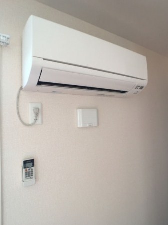 その他設備　エアコンです。（同建物別室の画像です）