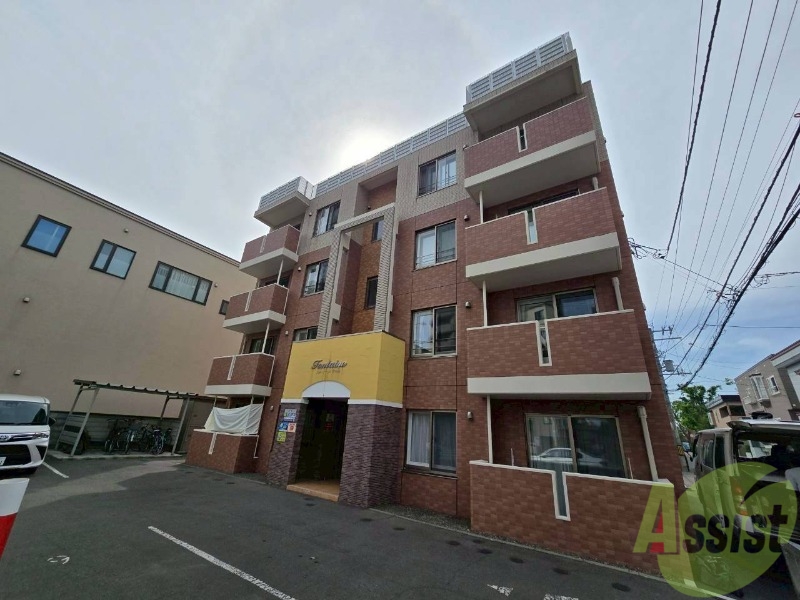 建物外観　札幌市中央区宮の森「フォンテーヌ宮の森」