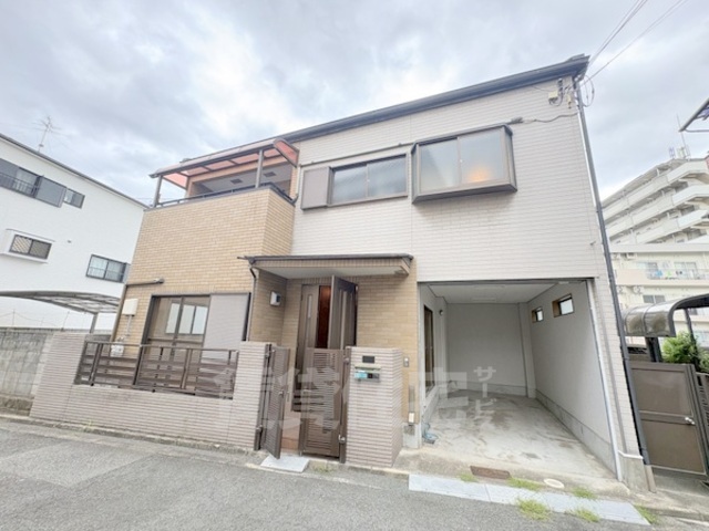 十八条2丁目ガレージ付戸建