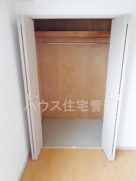 収納　クローゼット