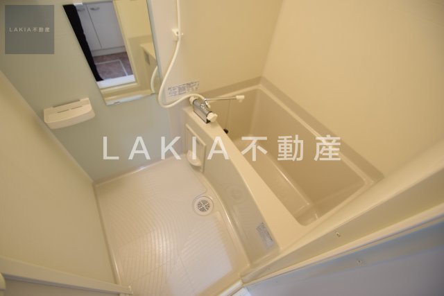 F asecia Dorasの風呂写真
