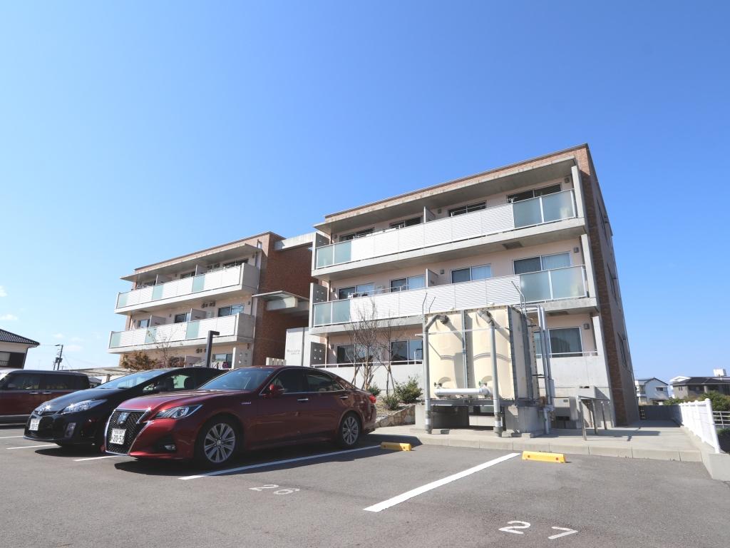 建物外観　おしゃれな外観