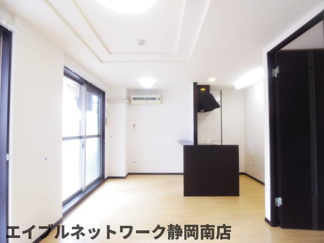 居室・リビング　ゆったり過ごせるリビングです