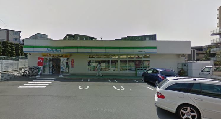 コンビニ　ファミリーマート大田南馬込五丁目店（コンビニ）まで393m