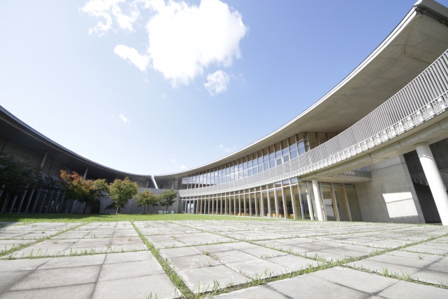 【ニューさくら1号館の図書館】