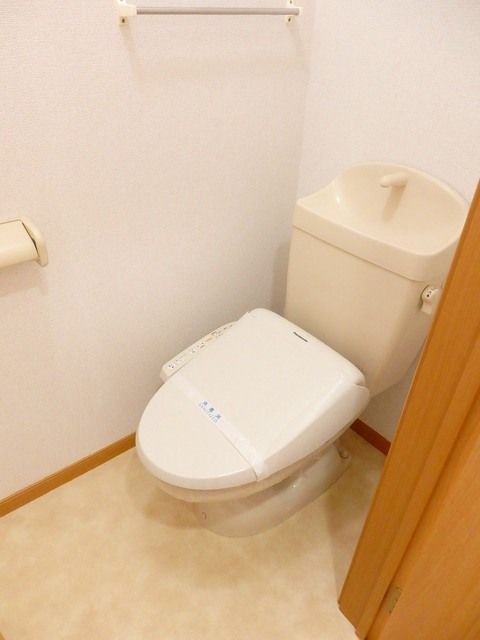 【サニ－ヴィラＳのトイレ】