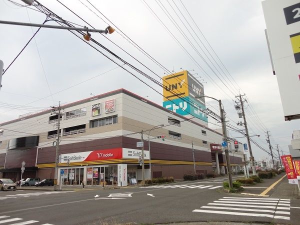 【敦賀市平和町のアパートのショッピングセンター】