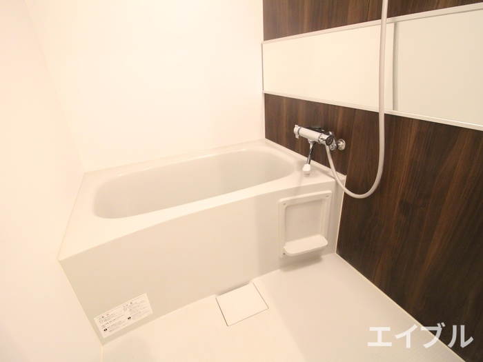 バス・シャワールーム　201号室の写真です