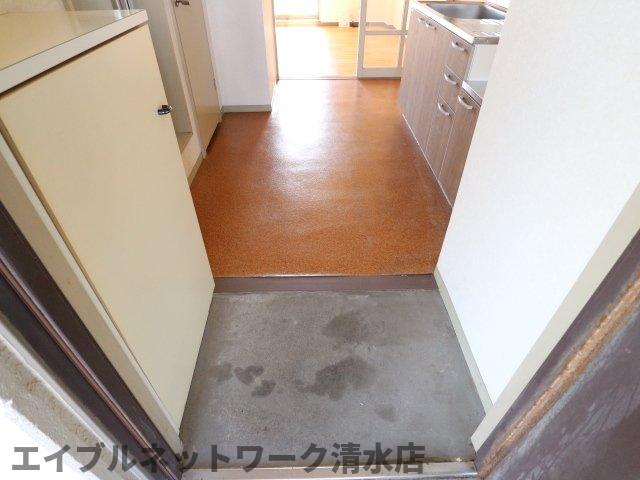 玄関　同物件同タイプ