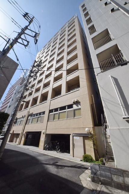 文京区音羽のマンションの建物外観