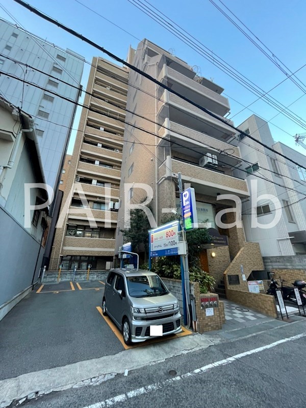 神戸市中央区元町通のマンションの建物外観