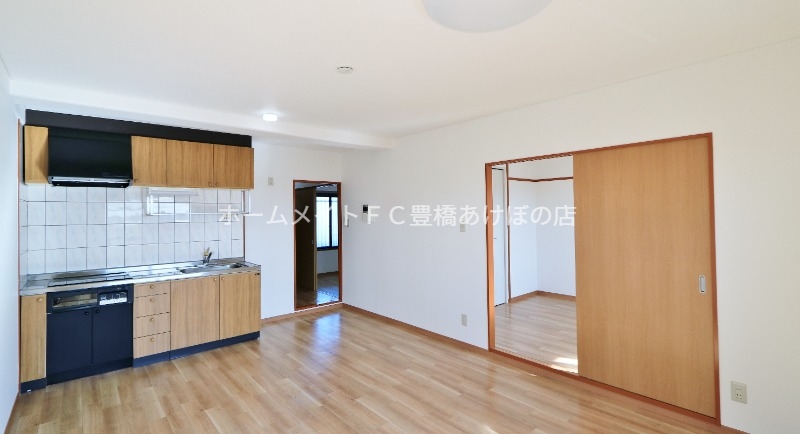 居室・リビング　同型別部屋写真