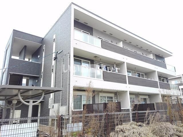 ラポールIIの外観