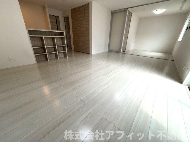 居室・リビング　LDK18.2帖