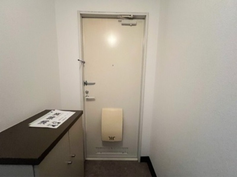 玄関　図面と現状に相違がある場合には現状を優先