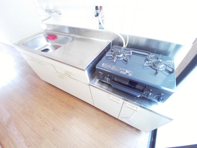 キッチン　お好みのガスコンロが設置できます
