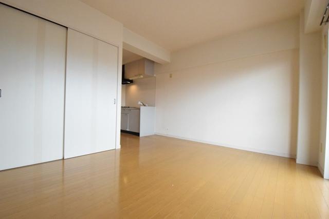 居室・リビング　居間